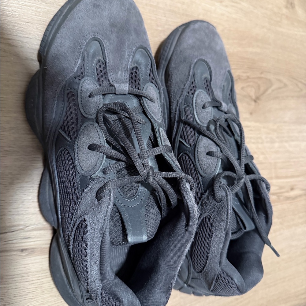 Yeezy Black Low-Top Sneakers